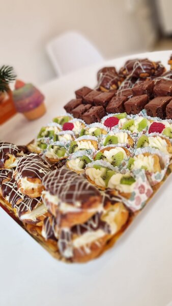 Cofetar cu diploma, experienta minima 2 ani.