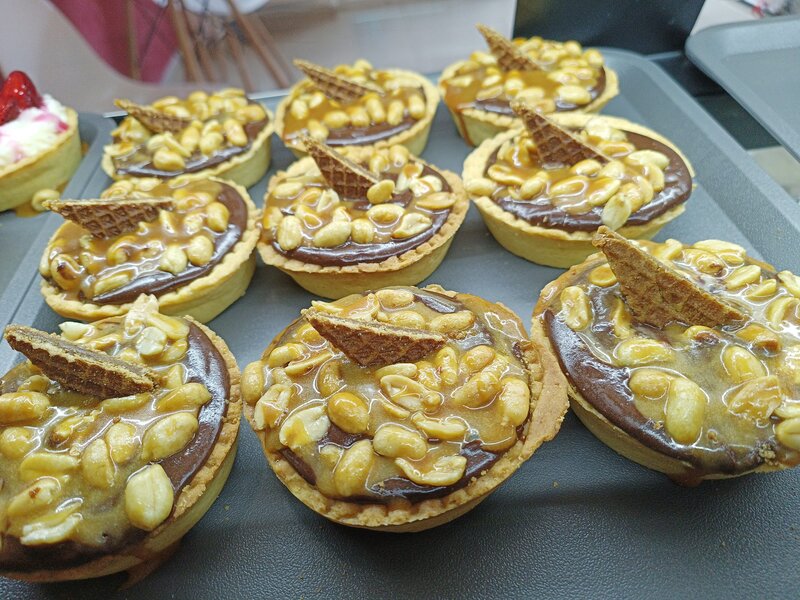 Cofetar cu diploma, experienta minima 2 ani.